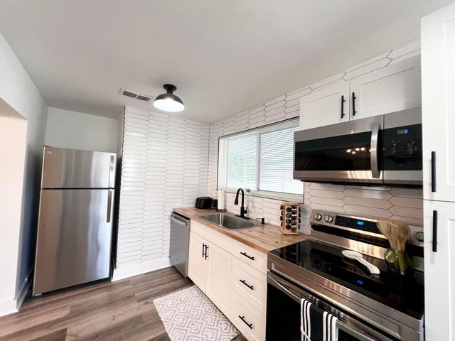 727 S N Street, Lake Worth Beach, FL 33460