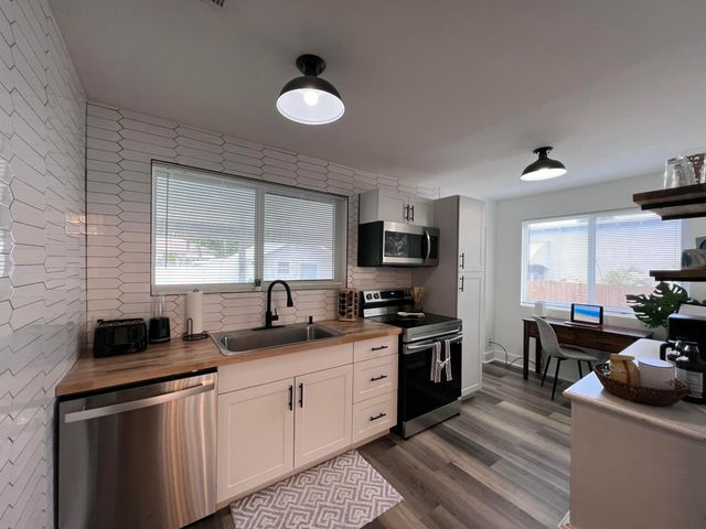 727 S N Street, Lake Worth Beach, FL 33460