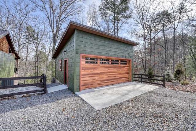 442 Hilltop Road, Murphy, NC 28906