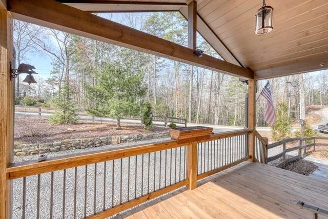 442 Hilltop Road, Murphy, NC 28906