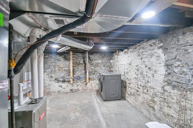 922 Vine Street, Hamilton, OH 45011