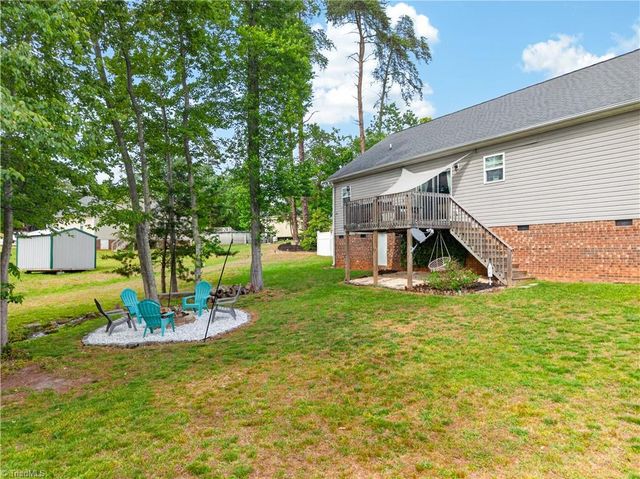 4319 Brown Oaks Road, Randleman, NC 27317