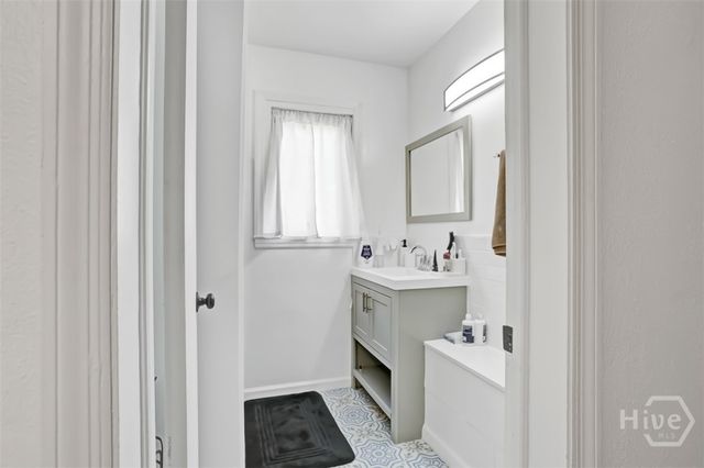 1410 E 51st Street, Savannah, GA 31404