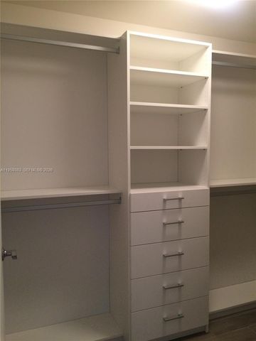 999 SW 1st Ave 3317, Miami, FL 33130