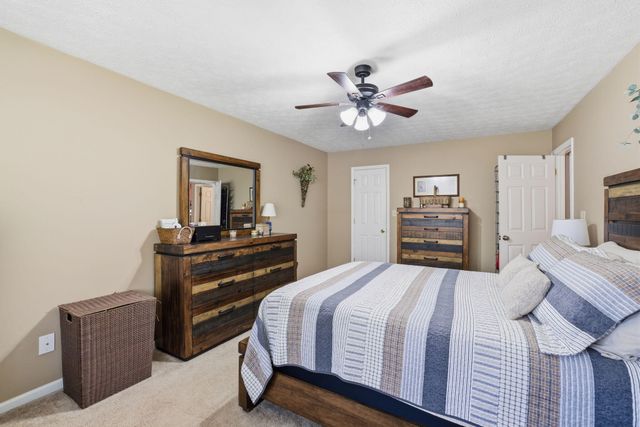 317 Middle View Drive, Ringgold, GA 30736