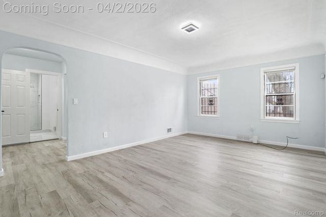 2613 Woodrow Avenue, Flint, MI 48506