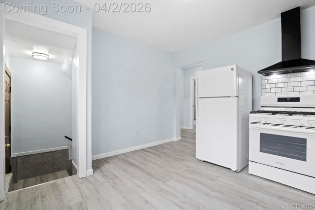 2613 Woodrow Avenue, Flint, MI 48506