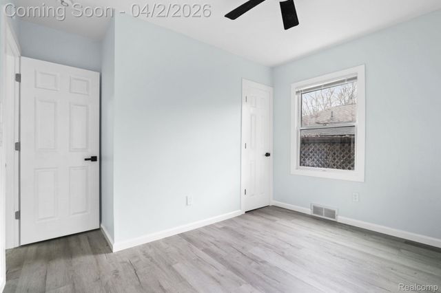 2613 Woodrow Avenue, Flint, MI 48506