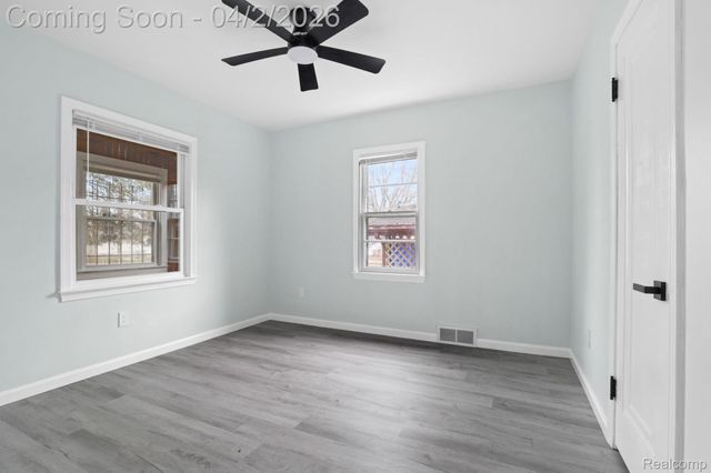 2613 Woodrow Avenue, Flint, MI 48506