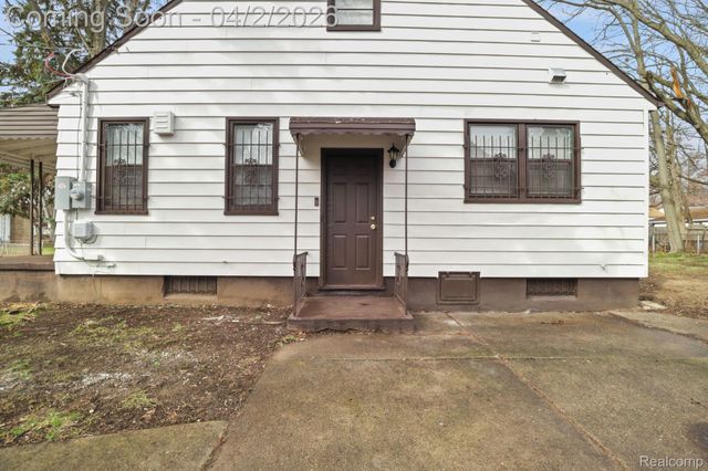 2613 Woodrow Avenue, Flint, MI 48506