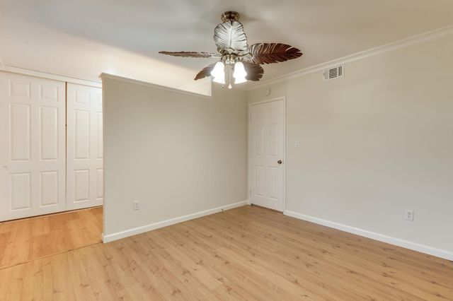 5900 Yeoman Way, Citrus Heights, CA 95610