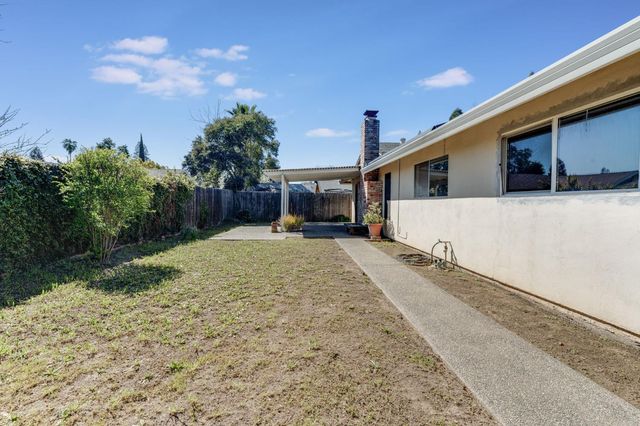 5900 Yeoman Way, Citrus Heights, CA 95610