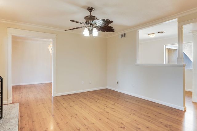 5900 Yeoman Way, Citrus Heights, CA 95610