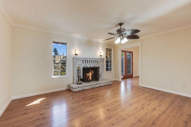 5900 Yeoman Way, Citrus Heights, CA 95610