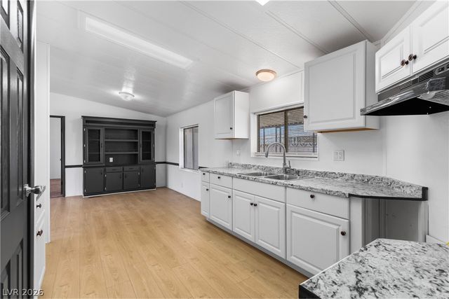 3251 Chimayo Lane, Las Vegas, NV 89122