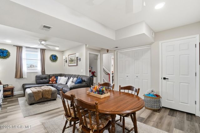 636 W Melrose Avenue, Findlay, OH 45840