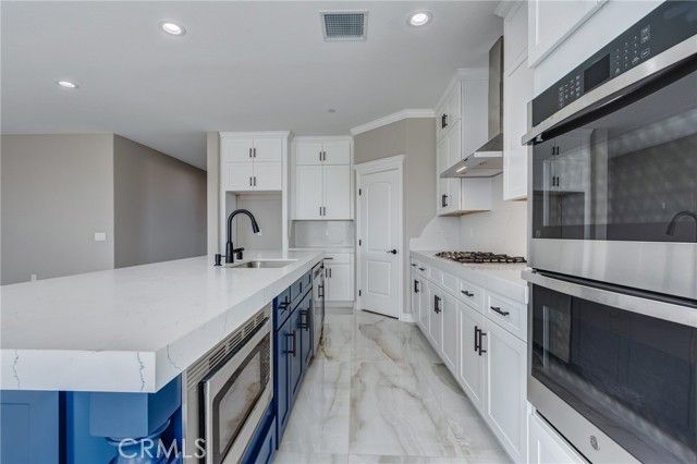 8575 Stockton Avenue, Hesperia, CA 92344