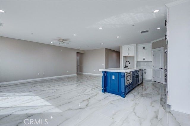 8575 Stockton Avenue, Hesperia, CA 92344