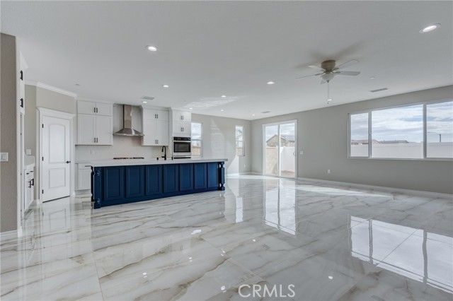 8575 Stockton Avenue, Hesperia, CA 92344