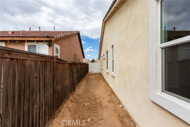 8575 Stockton Avenue, Hesperia, CA 92344