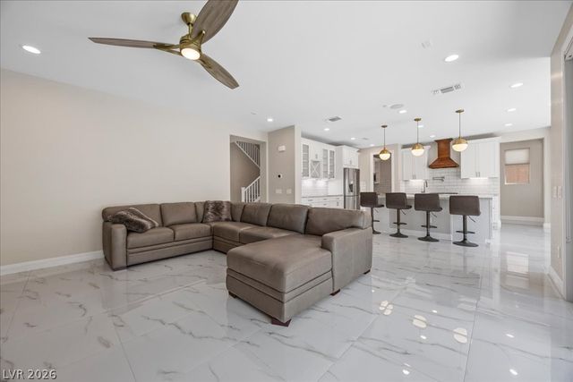 12723 Coastline Shadow Street, Las Vegas, NV 89141