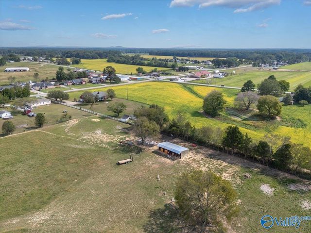 25199 Mooresville Road, Elkmont, AL 35620