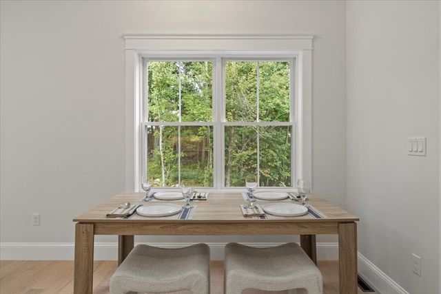 72 Uncas Avenue 1, Franklin, MA 02038