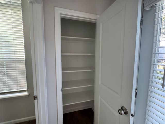 3000 Chisholm Trail RD 79, Round Rock, TX 78681