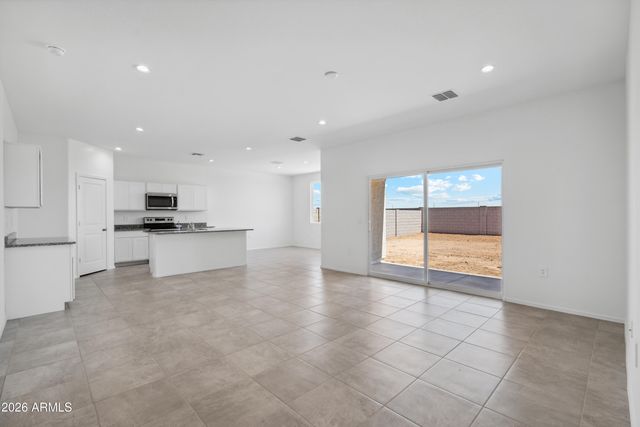 1565 E CURRIER Drive E, Casa Grande, AZ 85122