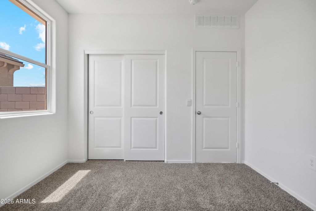 Image 17 of property listing at 1565 E CURRIER Drive E, Casa Grande, AZ 85122
