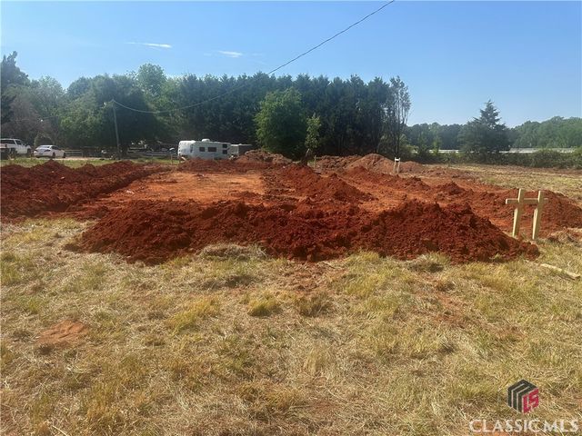 2751 Paoli Street, Comer, GA 30629