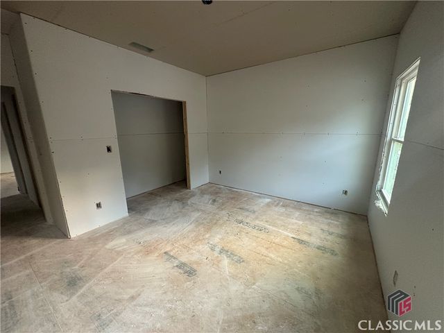 2751 Paoli Street, Comer, GA 30629