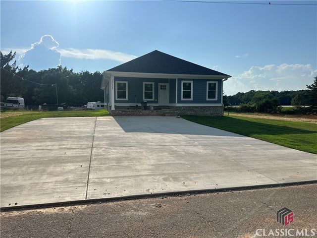 2751 Paoli Street, Comer, GA 30629