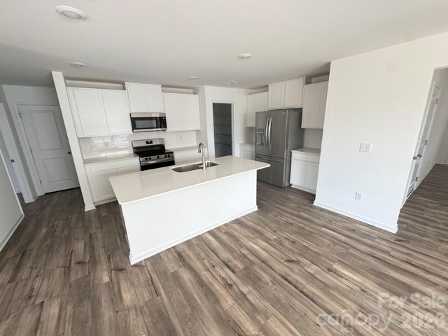 4126 Oxford Glen Drive OG 4, Claremont, NC 28610