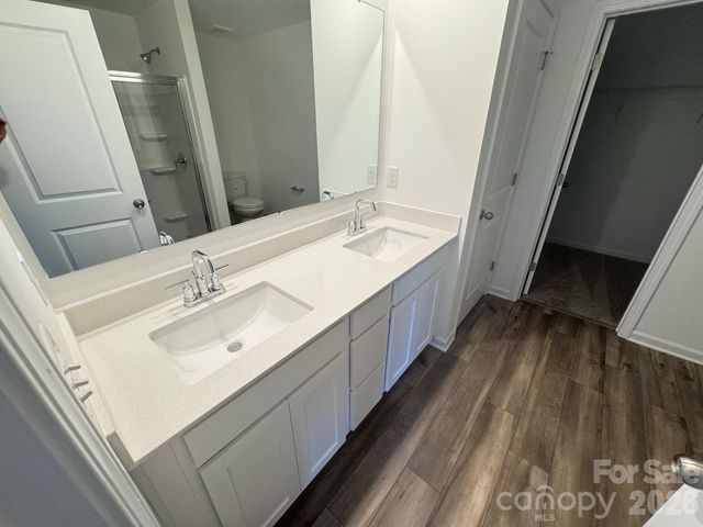 4126 Oxford Glen Drive OG 4, Claremont, NC 28610