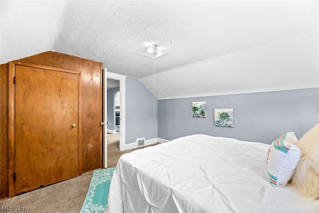 6206 Bradley Avenue, Parma, OH 44129