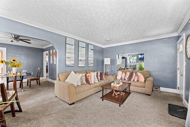 6206 Bradley Avenue, Parma, OH 44129