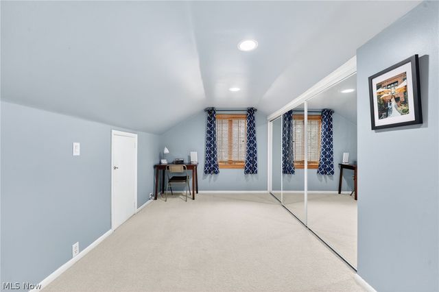 24024 E Oakland Road, Bay Village, OH 44140