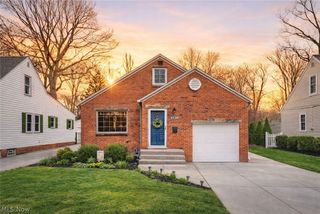 24024 E Oakland Road, Bay Village, OH 44140