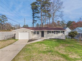 7288 Howard Circle, Jonesboro, GA 30236