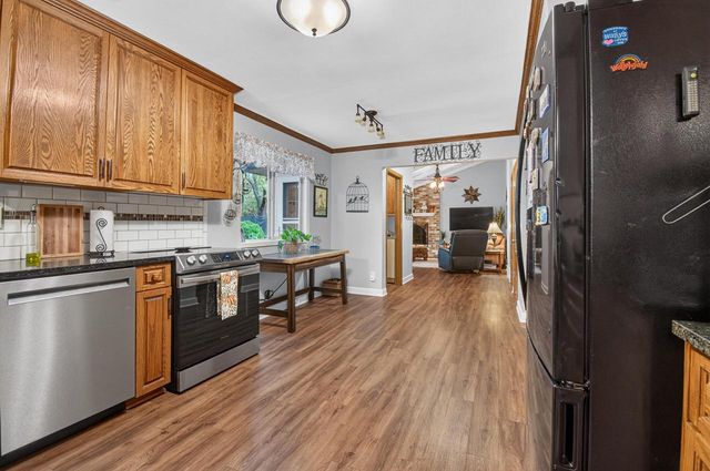 8216 48th AVENUE, Kenosha, WI 53142