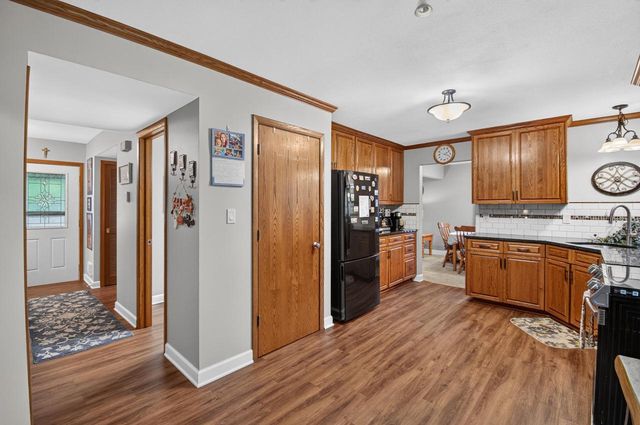 8216 48th AVENUE, Kenosha, WI 53142