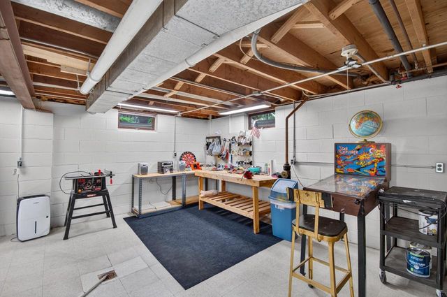 8216 48th AVENUE, Kenosha, WI 53142