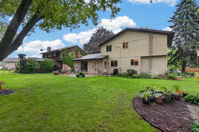 8216 48th AVENUE, Kenosha, WI 53142