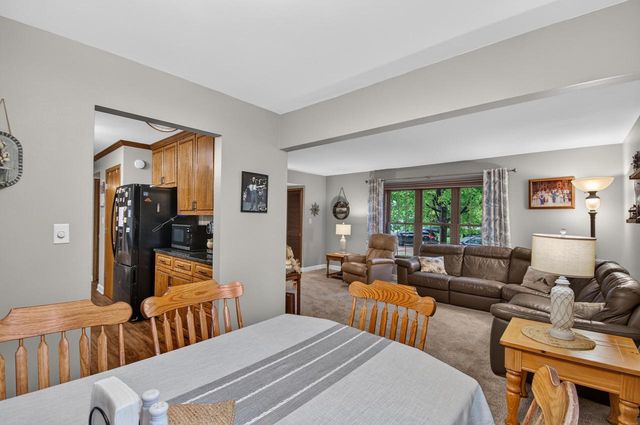 8216 48th AVENUE, Kenosha, WI 53142