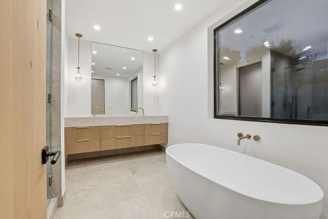 4617 Atoll Avenue, Sherman Oaks, CA 91423