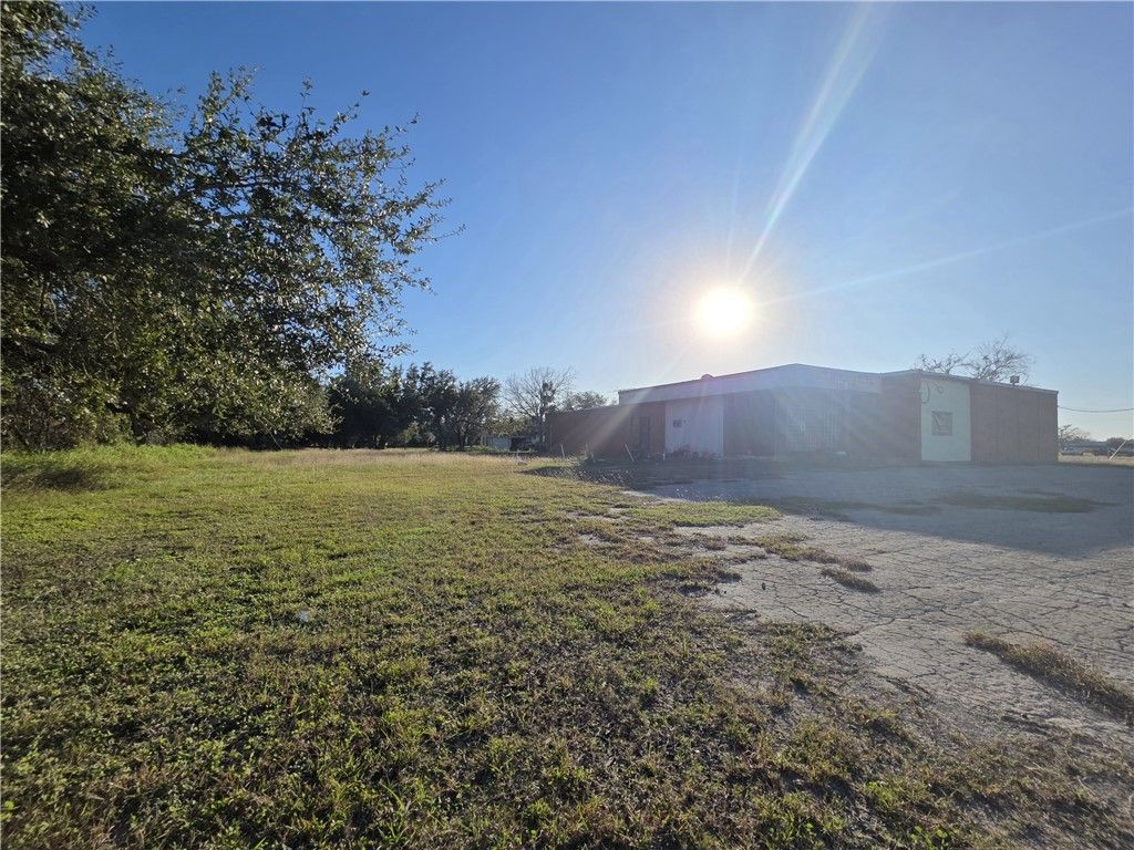 127 Fairgrounds Rd., Refugio, TX 78377 — photo 2