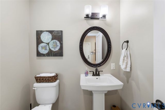 1237 Evon Ave, North Chesterfield, VA 23235