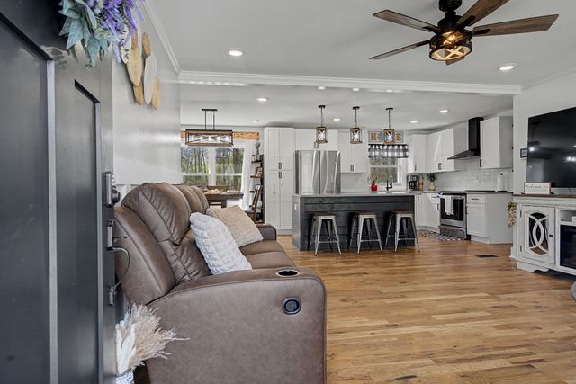 4732 Cascade Dr, Old Hickory, TN 37138