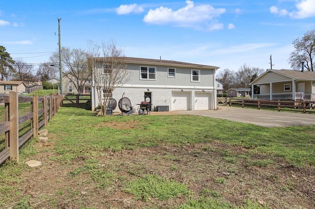 4732 Cascade Dr, Old Hickory, TN 37138